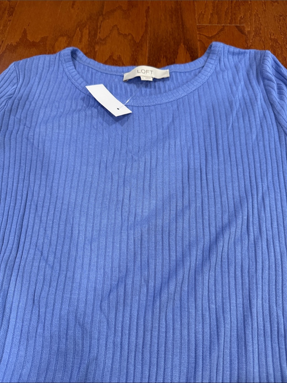 LOFT Ribbed Button Cuff Stretch Top Size L - Picture 4 of 6